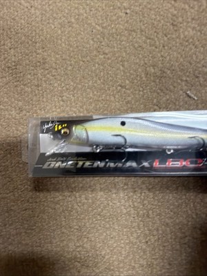 Megabass Vision 110 Oneten Max LBO Floating Lure Champagne Kinkuro