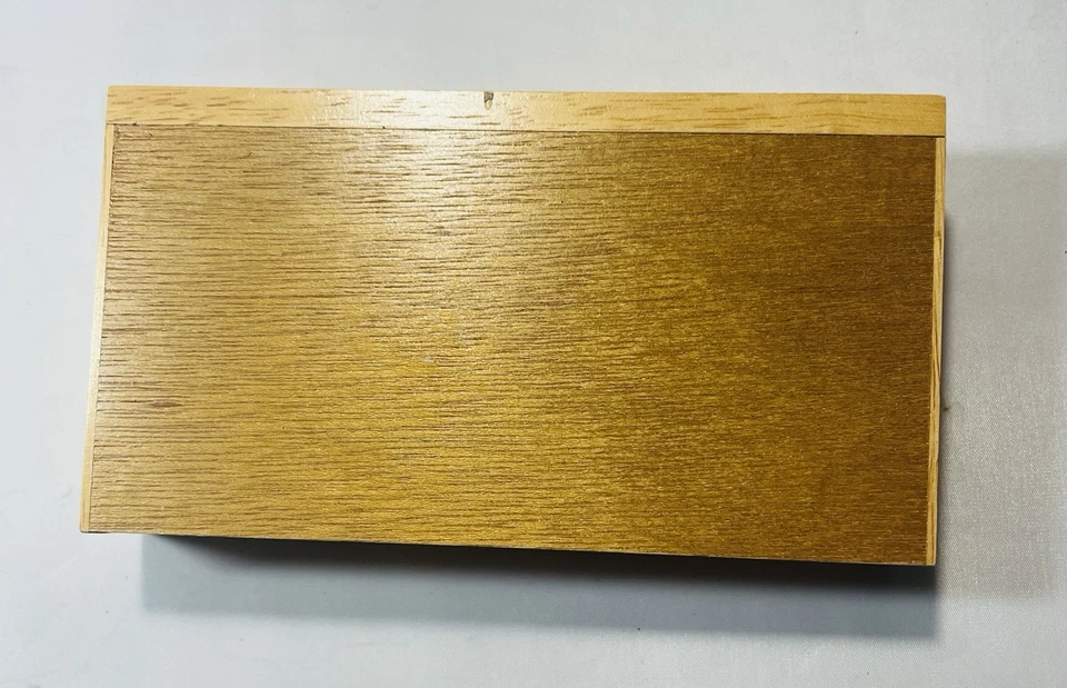 4 door Doll House kitchen cabinet storage - Image 2 of 4