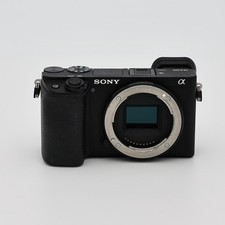 Sony Alpha 6400 E PZ 16 50mm OSS Lens Vlog Camera