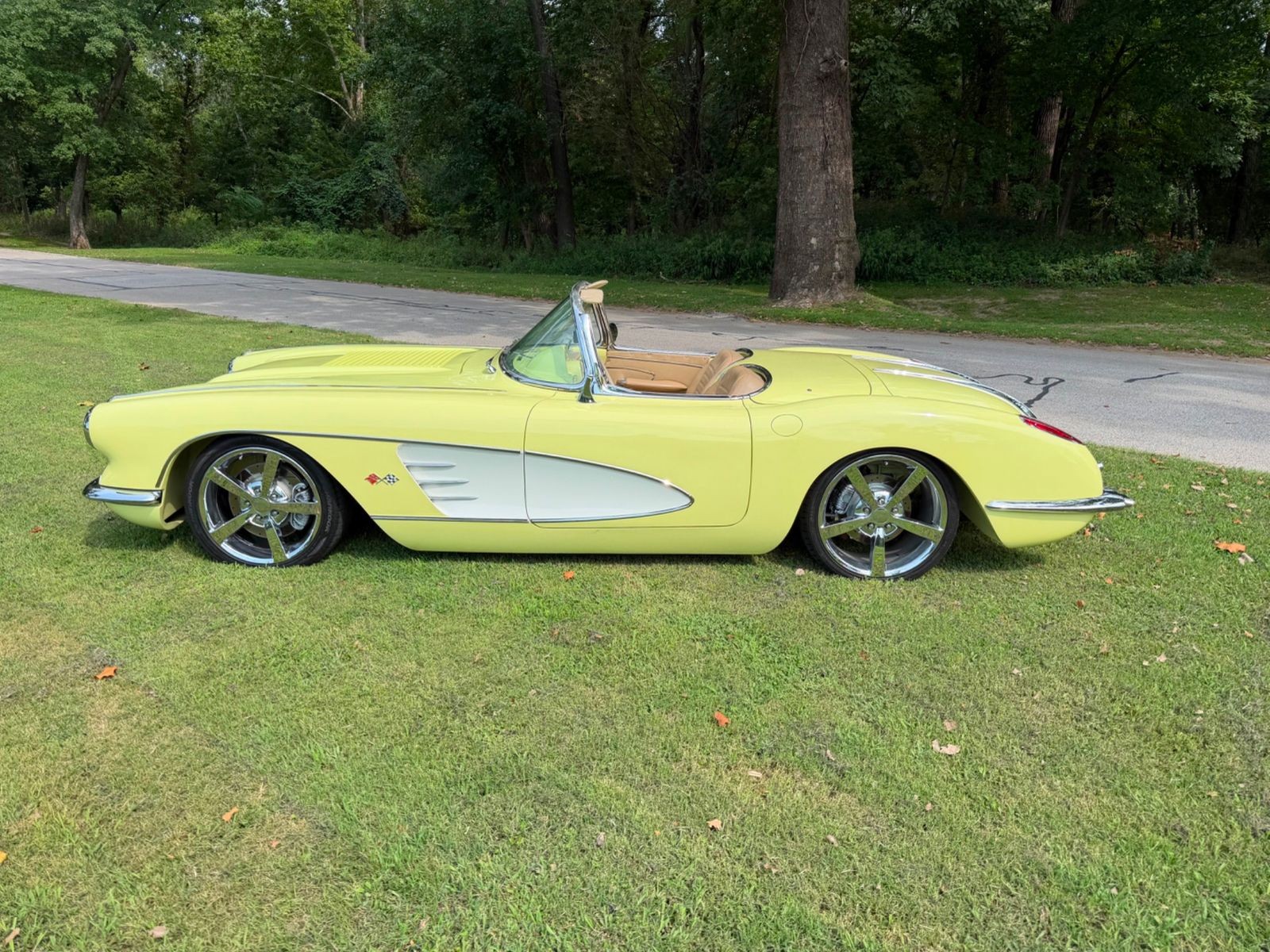 1958 Yellow Chevrolet Corvette   | C1 Corvette Photo 3