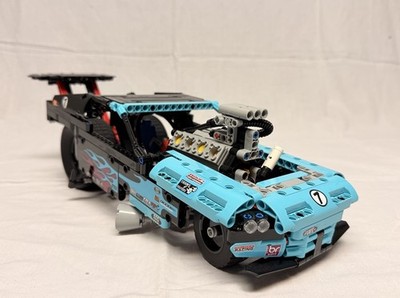 LEGO TECHNIC: Drag Racer (42050)