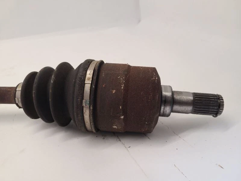 05-09 HYUNDAI TUCSON Driver Eje Izquierdo Eje Delantero 2.7L OEM Foto 2 de 4