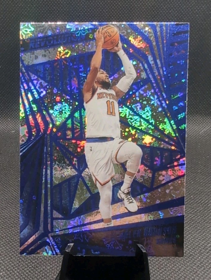 2023-24 Panini Revolution - Jalen Brunson #73 Winter
