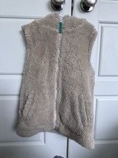 Mini Boden Sherpa Vest Size 9-10 Years With Flower Fabric Inside