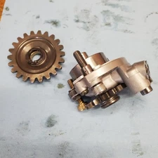 2004 03-11 Yamaha YZ250F YZ 250F Oil Pump Sump Idler Gear 5SG-13300-01-00