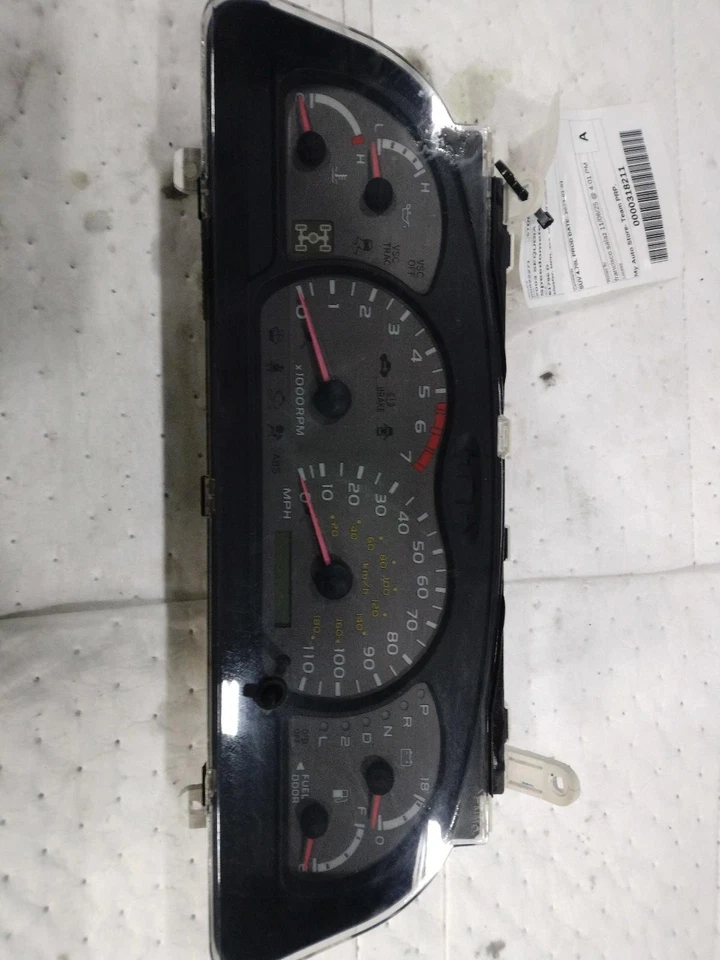 2003 Toyota Sequoia Speedometer Gauge OEM White 4.7L 256K Miles NJ25-22271 - Image 4 of 4
