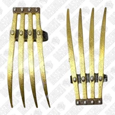 Mezco One:12 Gomez: Clan Golden Dragon - Two Shuko Ninja Claw Weapon 1:12 Scale