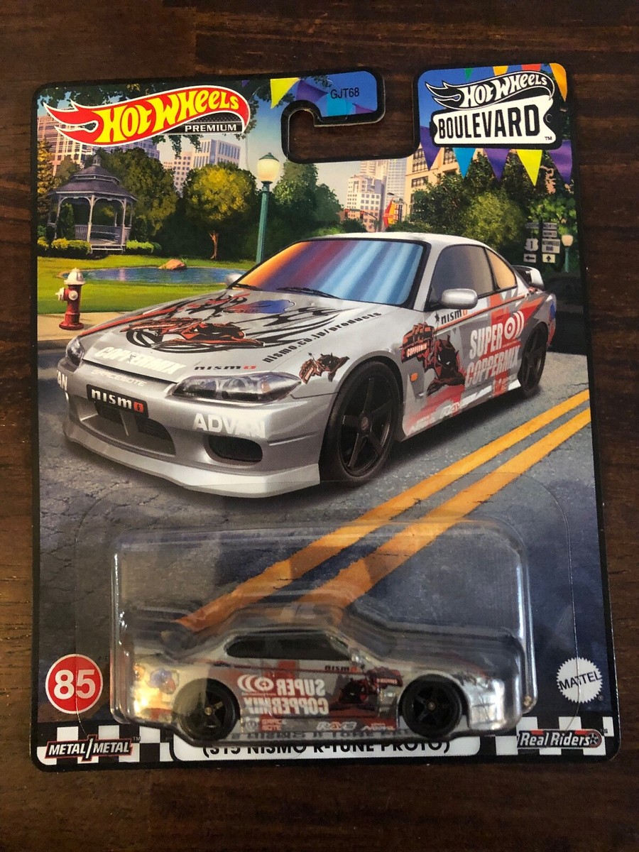 Hot Wheels Premium 2023 HW Boulevard #85 Nissan Silvia (S15 NISMO