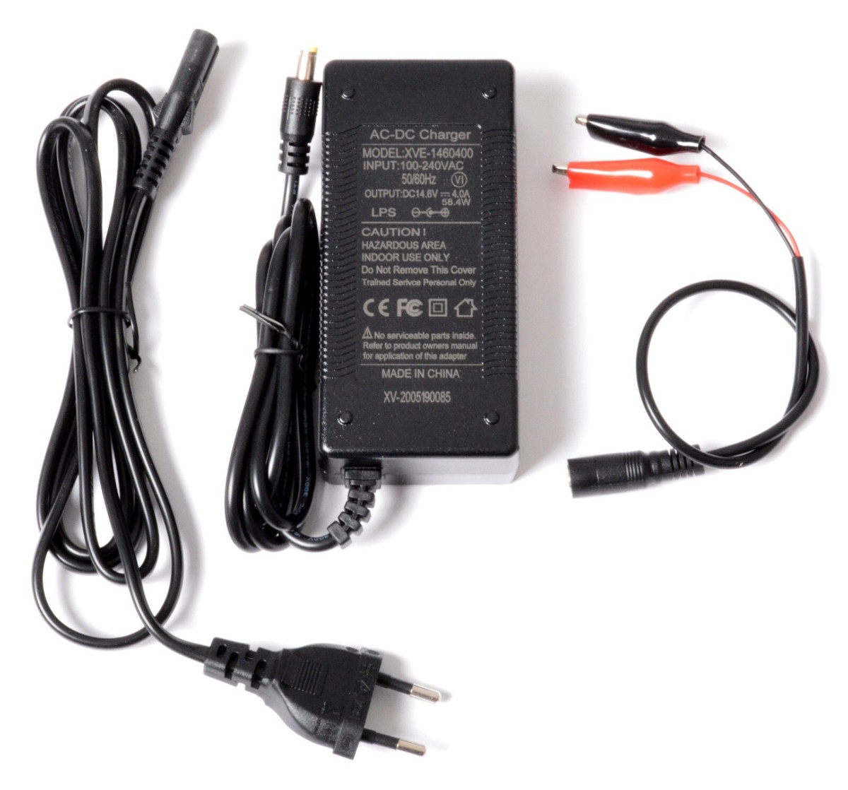 Alimentatore Caricabatterie 14,6V 4A Per Batterie LiFePO4 – Con Cavo E LED