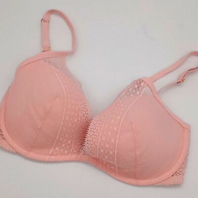 Victorias Secret Bra Women 34D The Incredible Lace Plunge Push Up Bra Blush Pink