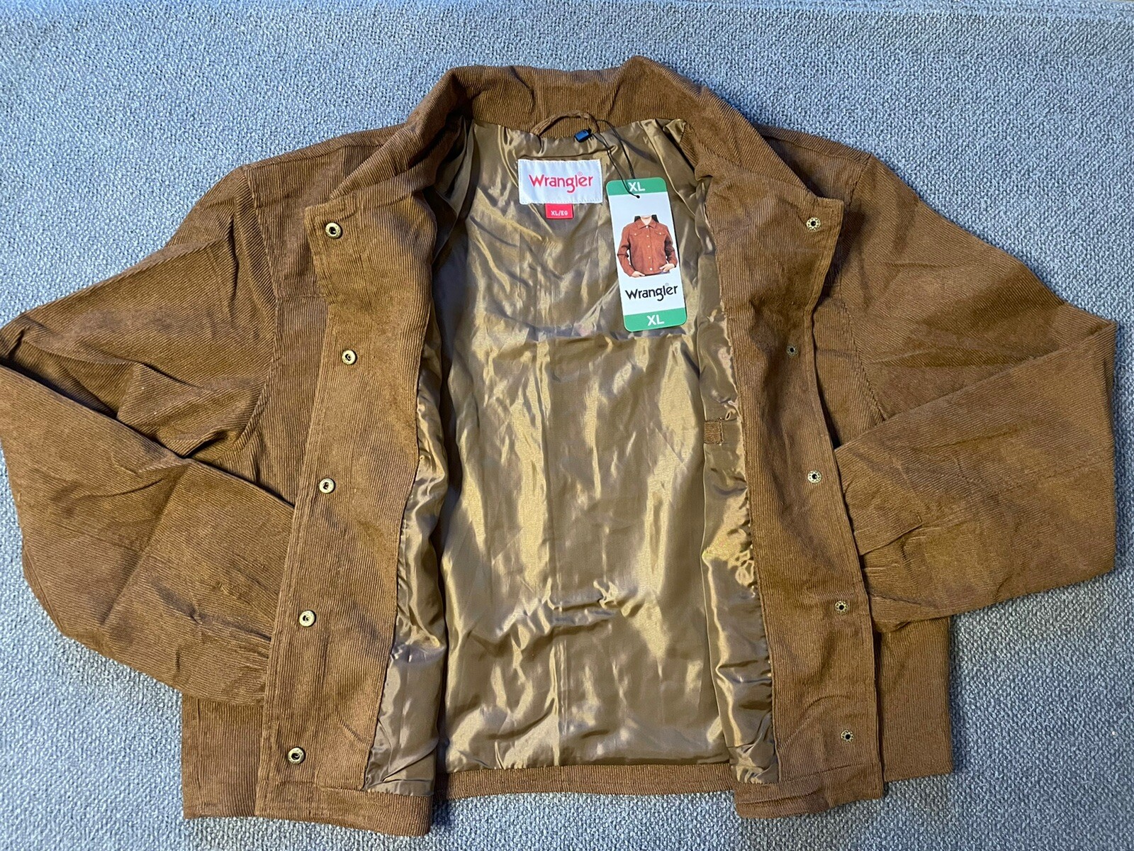 Foto 2 di 9
