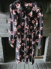 Floral Mini Dress Black Long Sleeves Wrap V Neck Modest Size XL Xhilaration 