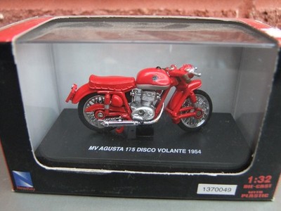 MV Agusta 175 Disco Volante 1954 - New Ray Maßstab 1:32 OVP