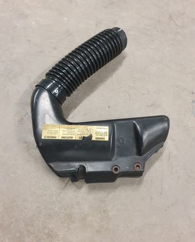 RENAULT 5 GT TURBO USED GENUINE PLASTIC AIR FILTER COLD AIR FEED INTAKE DUCTING