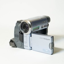 Sony DCR-TRV12E MiniDV Camcorder  Carl Zeiss Lens  NightShot  Tested  workin