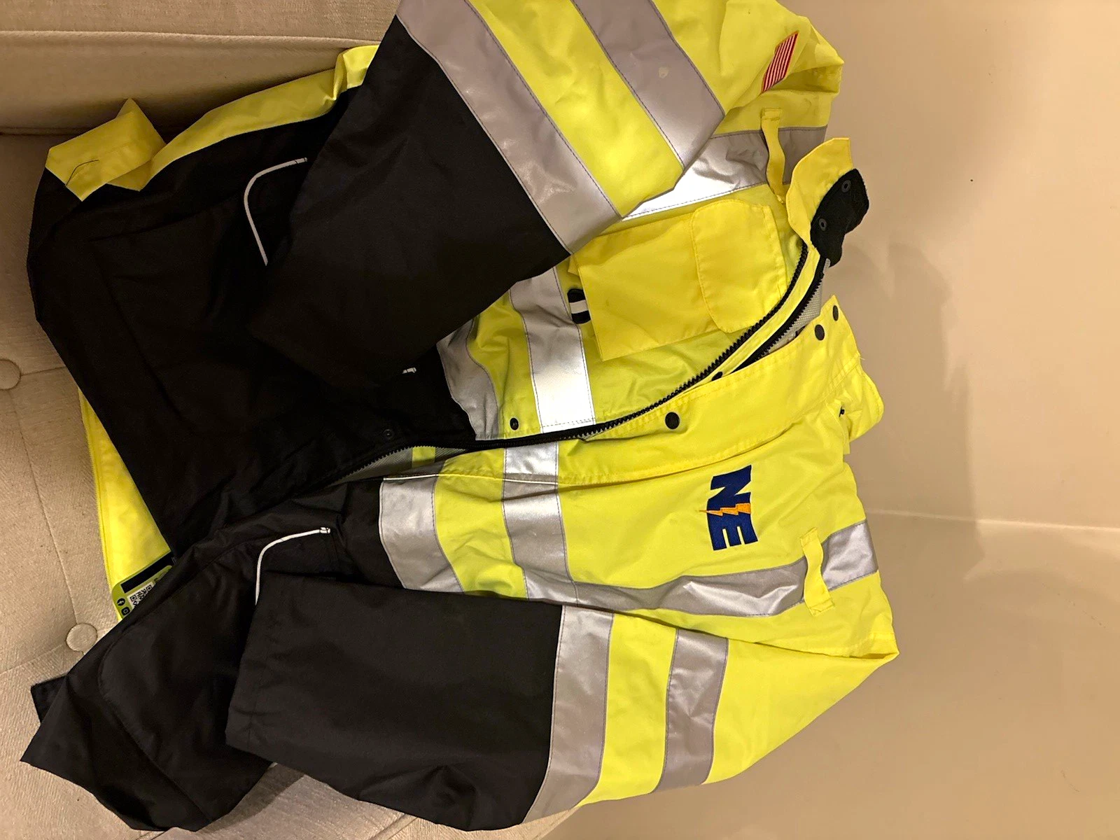 Game Workwear ANSI Certified Hi-Vis Reflective Insulated Jacket Yellow/Black L image 1