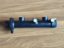 Unimog U1000 U2450 Brake Master Cylinder Tandemhauptbremszylinder A0044306301