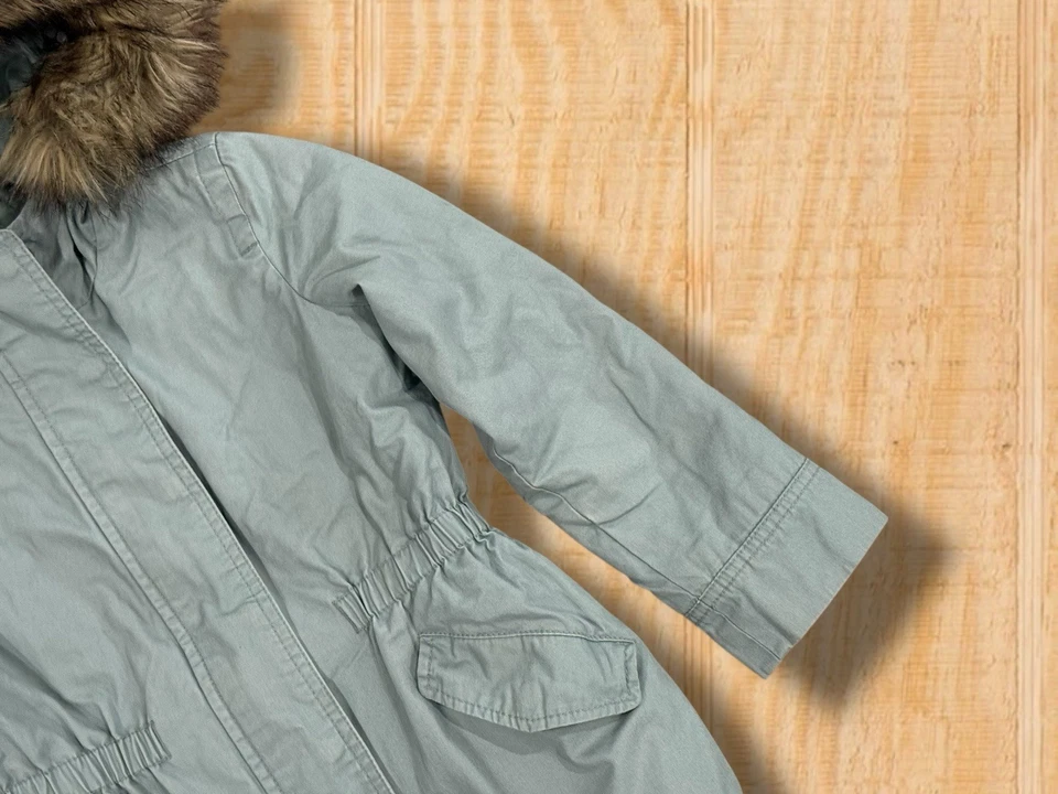 GAP KIDS Sherpa-Lined Utility Parka Small Sage Green Faux Fur Hooded Jacket Coat - Image 2 of 4