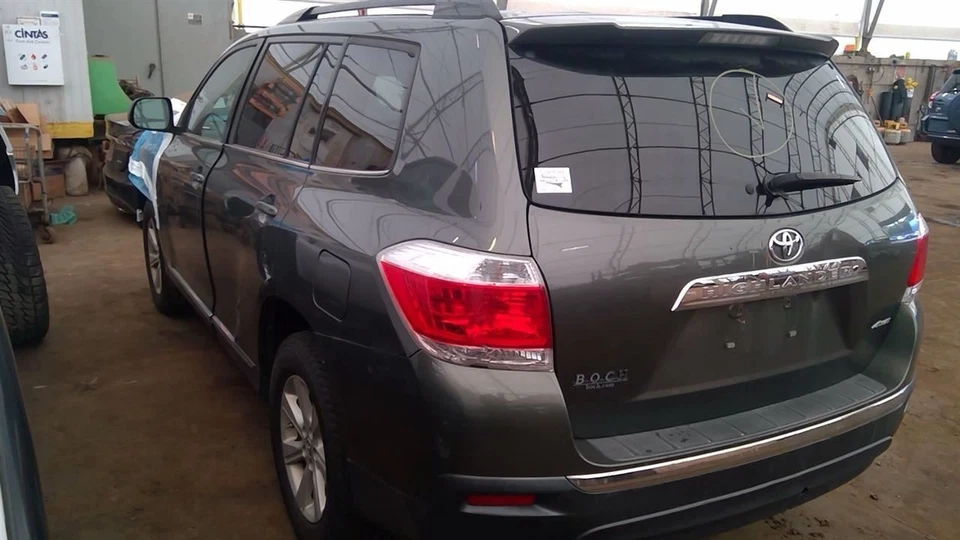 (LOCAL PICKUP ONLY) Driver Left Front Door Fits 08-13 HIGHLANDER 6812050 - Imagem 3 de 4