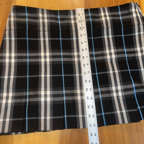 Burberry Mini Skirt. Size 10. Wool Blend. Pleated. Scotland - Picture 10 of 12