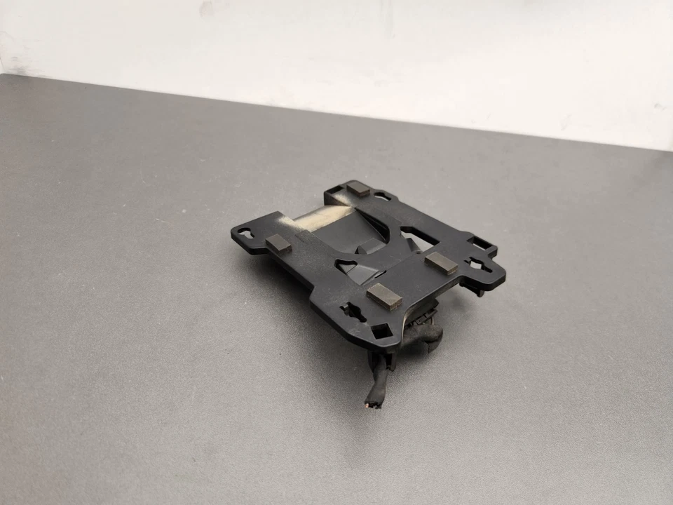 Yukon XL 2015 parabrisas delantero electrónico cámara de asistencia para mantener el carril fabricante original de fábrica Foto 3 de 4