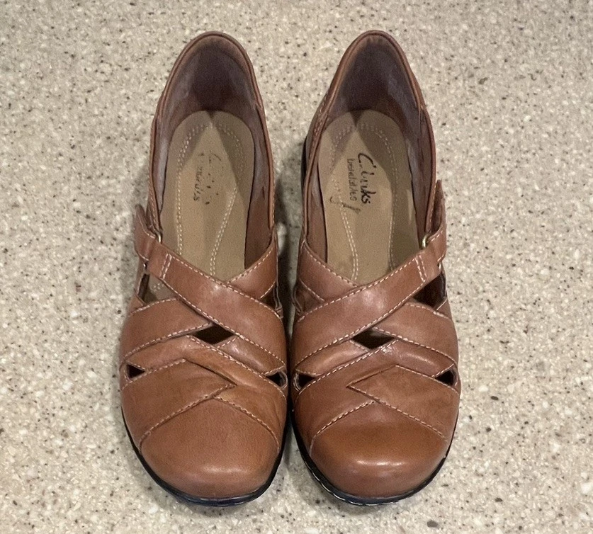 Mocassini comodi Clarks Bendables Sixty Sonoma in pelle marrone taglia 7 5 M