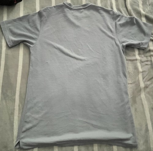 Bugatchi Uomo Shirt Mens Small Ivory Tee Shirt 65% Modal Rayon 35% Polyester - 第 4/6 張圖片