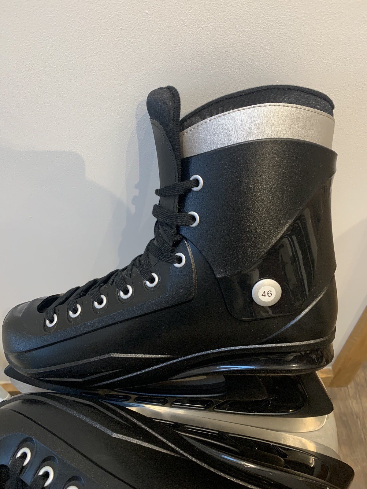 Oxelo Mens Black Recreational Ice Skates Decathlon Size UK11 EU46 New