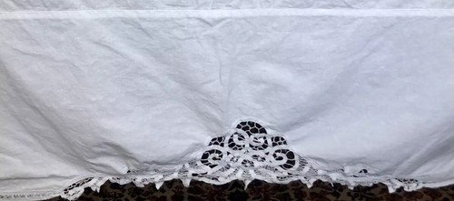 Vintage White Embroidered Trim Bed Skirt Dust Ruffle Twin Cottage Victorian Boho