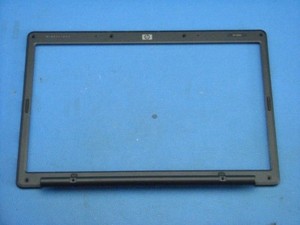 Displayrahmen  HP6000 G6050EG Notebook 10073272-24707