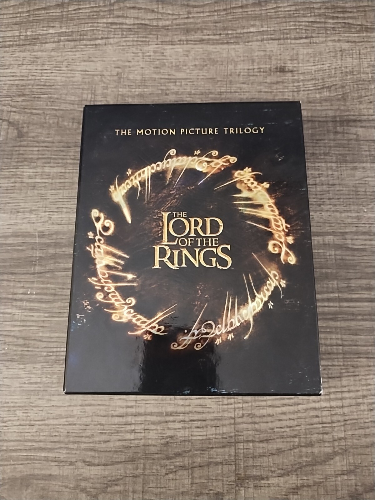 The Lord of the Rings: The Motion Picture Trilogy (Blu-ray-Digital 6-Disc Set