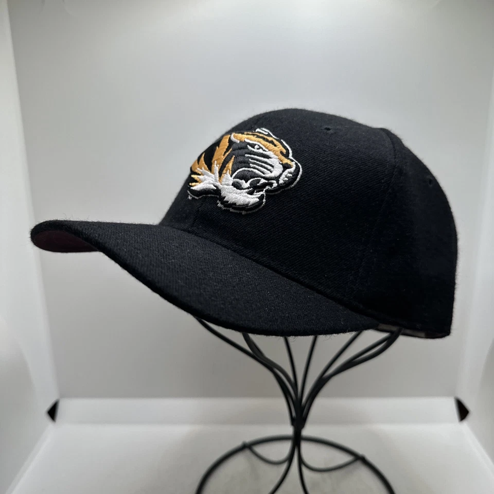 MISSOURI TIGERS ZEPHYR THE Z HAT ( FITTED SIZE 7 1/4) FITTED CAP HAT Black - Image 4 of 4