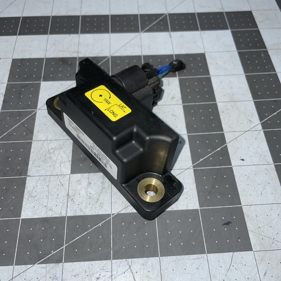 Cadillac SRX 2004 2009 chasis ECM control de estabilidad debajo del asiento derecho AWD Foto 2 de 4