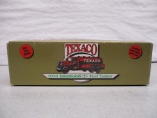 Ertl Texaco 1930 Diamond T Fuel Tanker