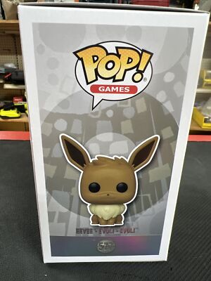 Funko Pop Games Pokemon #577 Eevee Pearlescent Pokemon Center
