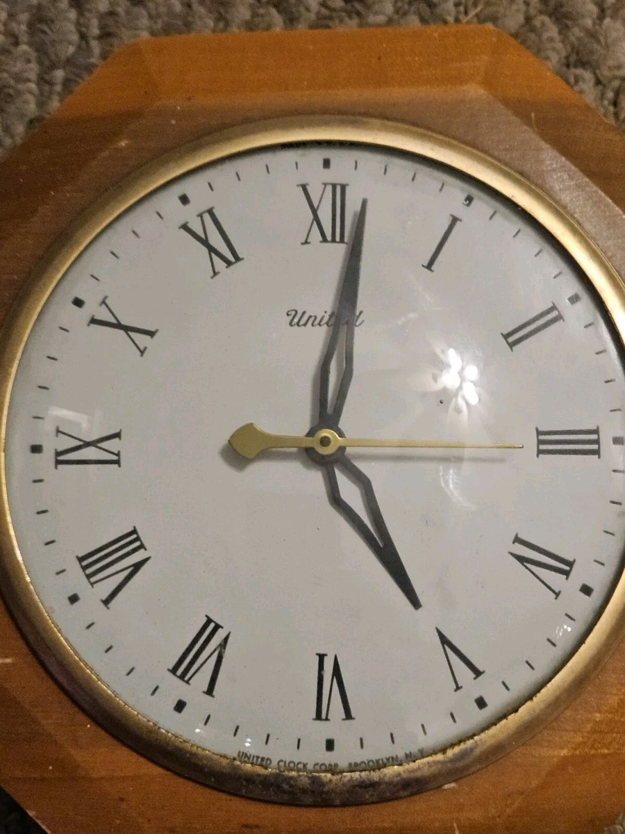 Vintage Working 1950's United Clock Co. Octagon Drop Electric Wall