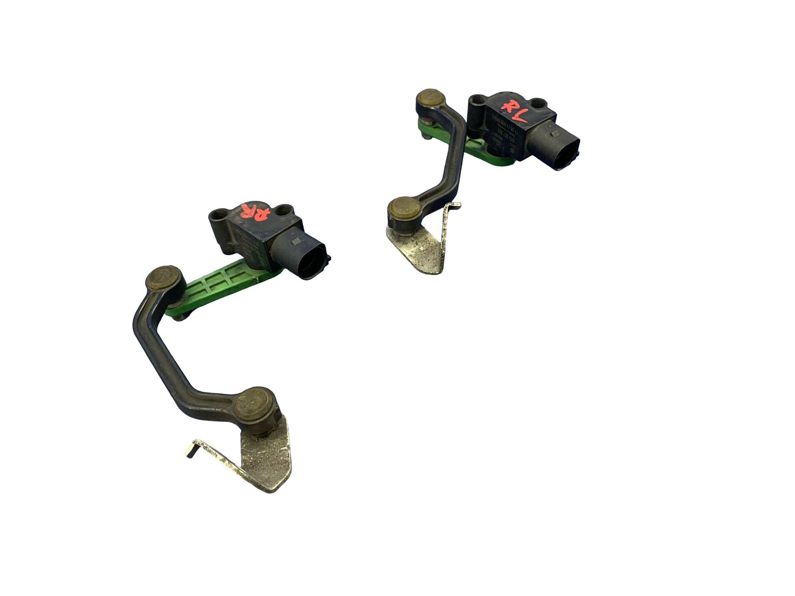 2008-2015 Audi R8 v10 REAR LEFT RIGHT HEIGHT LEVEL SENSOR BRACKET SET 8K0907503