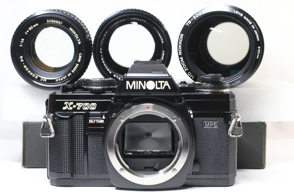 Minolta X-700 MPS + Rokkor-PG 50mm F/1.4 + PF 135mm F/2.8 + 75-200mm F/4.5 Lens - Image 2 of 4
