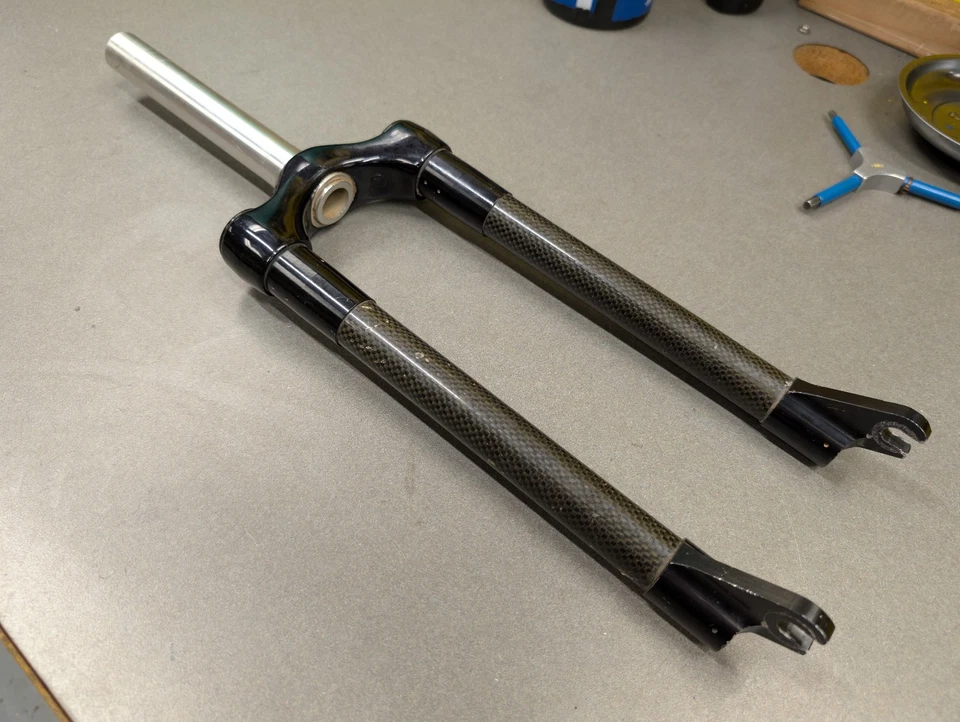 Horquilla BMX usada 20" carbono/aleación 1" sin rosca negra Mid-School Foto 2 de 4