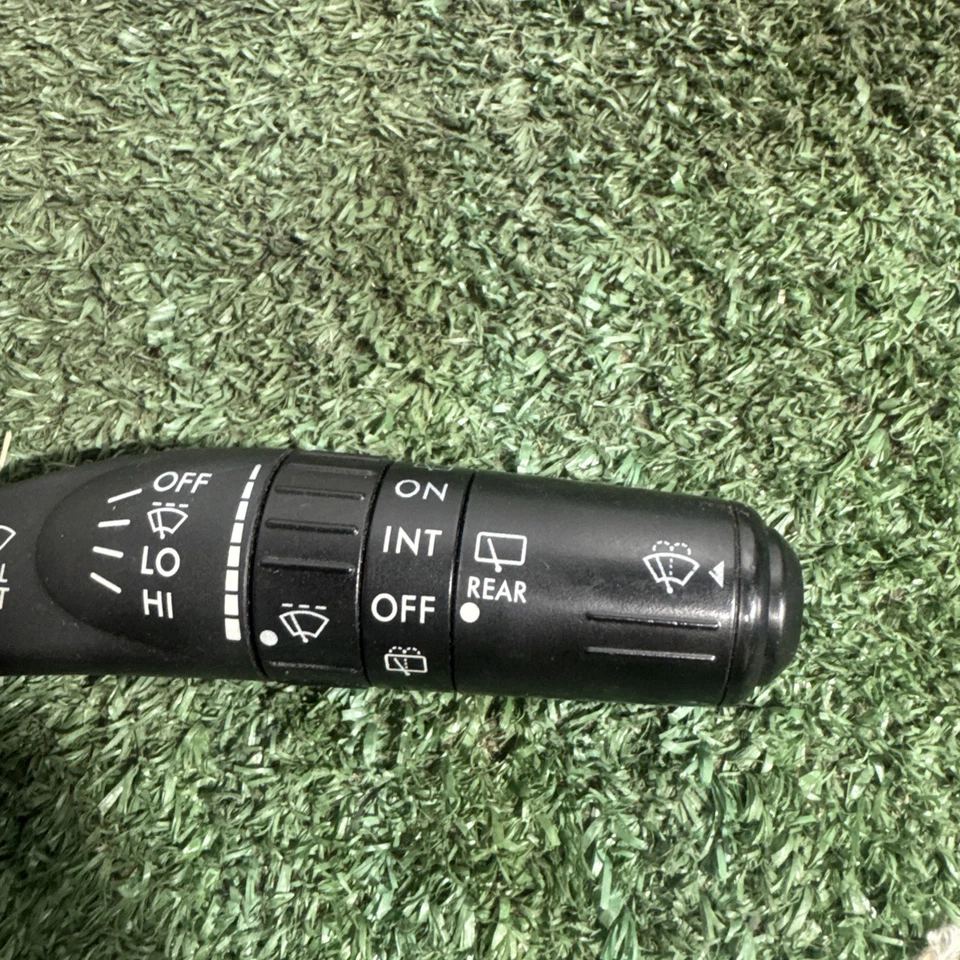 Interruptor limpiaparabrisas Toyota 4Runner 1996-1999 84652-35522 OEM Foto 3 de 4