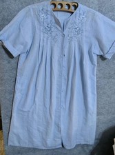 Miss Elaine Robe M 38" House Coat Pastel Blue Snap Front Seersucker Embroidery