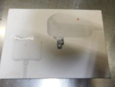 PREMIUM HOME CHARGER TC06-IPHONE 3/3S/4 COMPATIBLE