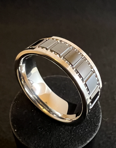 Tungsten and Black Ceramic Inlay Ridged Band! Size 10.5 and 8.3 mm wide - Picture 3 of 7
