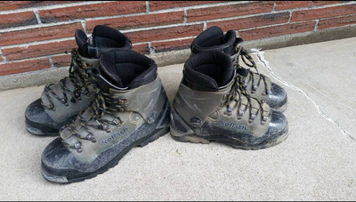 double mountaineering boots