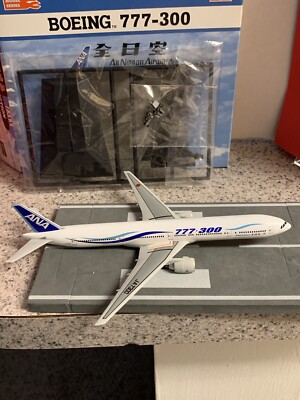 Hasegawa 1/400 scale diecast All Nippon Airways ANA Boeing 777-300