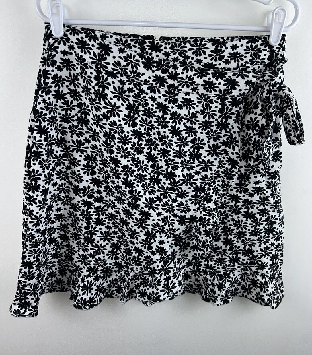 Loft Wrap Skirt Sz 6 Daisy Floral Ruffle Linen Co… - image 2