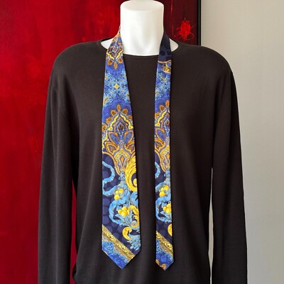 GIANNI VERSACE blue silk tie Baroque Leaves Paisley print from F/W