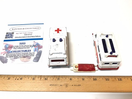 2 Vintage Corgi Ambulances Range Rover 482 & Accident Ambulance - Picture 8 of 8