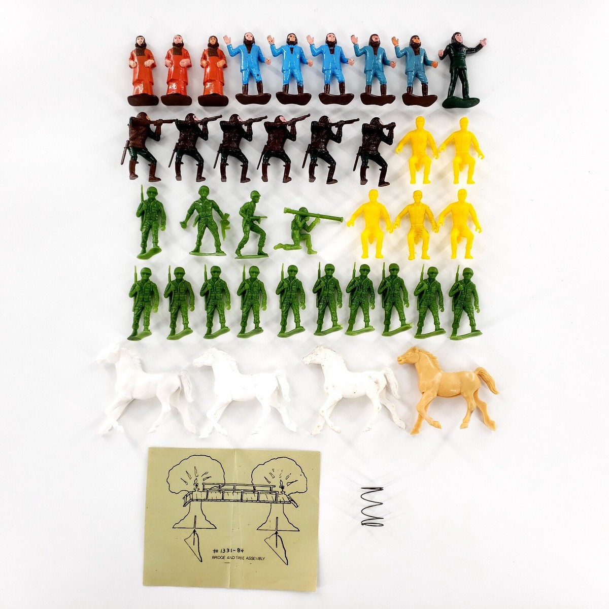 Vtg 1967 Planet of the Apes Replacement Playset Parts Figures