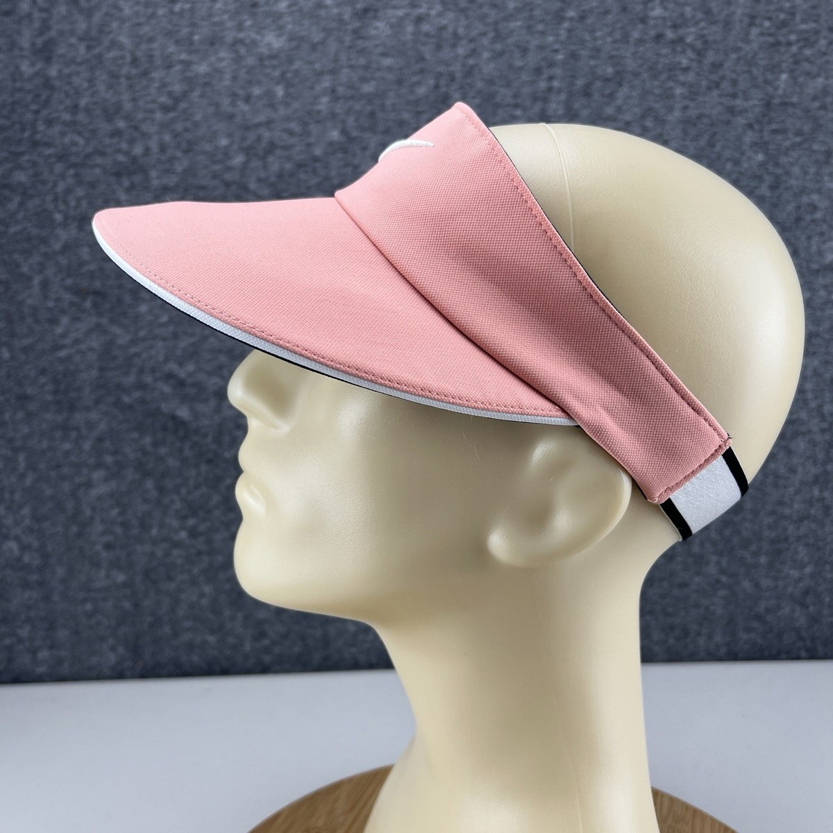 Nike Women\'s Big Bill Zebra Visor Hat Pink Red Golf 61KYPfNQZ2L._AC_UY1000_.jpg main image 4